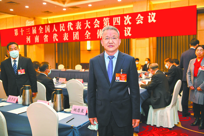 全國人大代表國網(wǎng)新源控股有限公司董事長、黨委書記 侯清國：完善電價機制 促進抽水蓄能