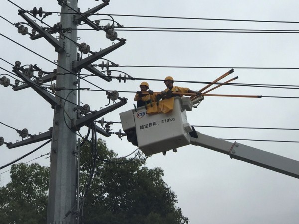 國網撫州市南豐縣供電公司春檢不“簡”